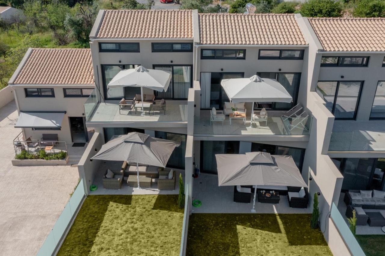Swans Luxury Homes 코메넌 외부 사진