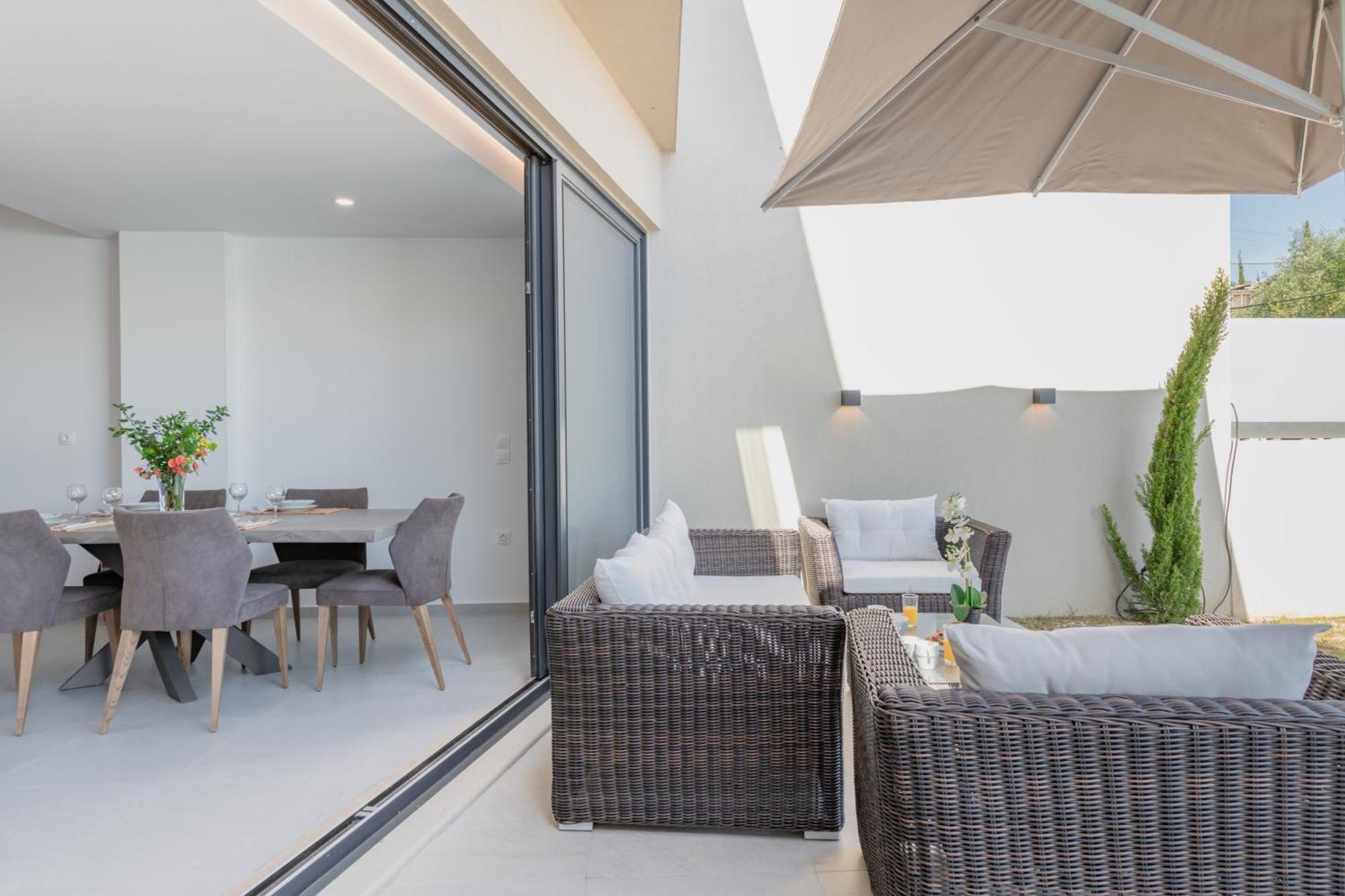 Swans Luxury Homes 코메넌 객실 사진